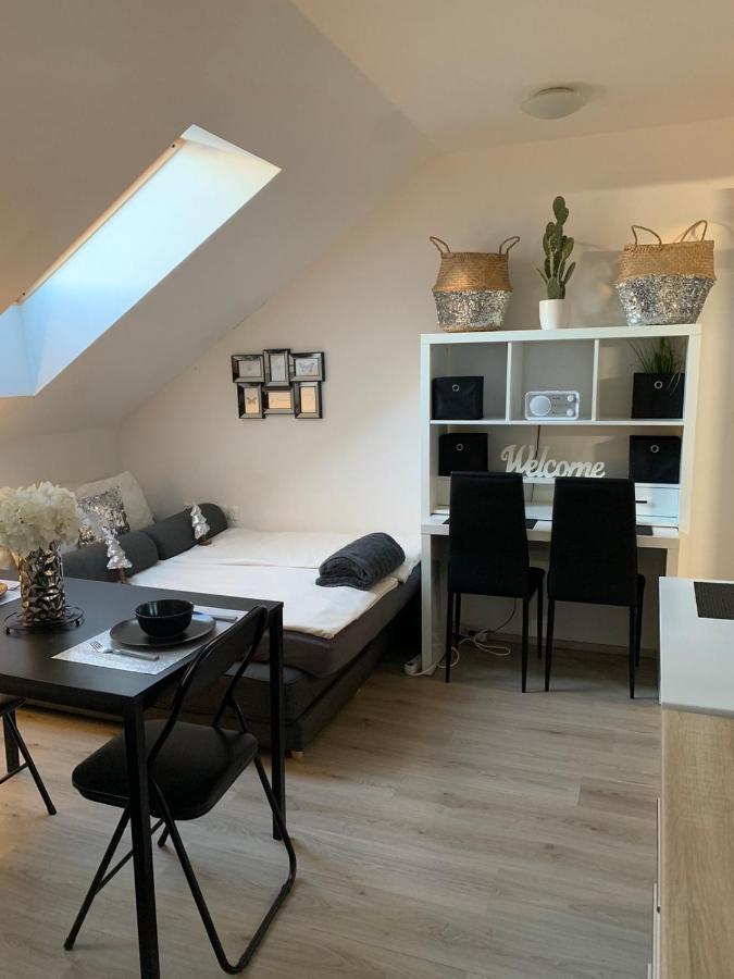 Apartman Mansarda *
